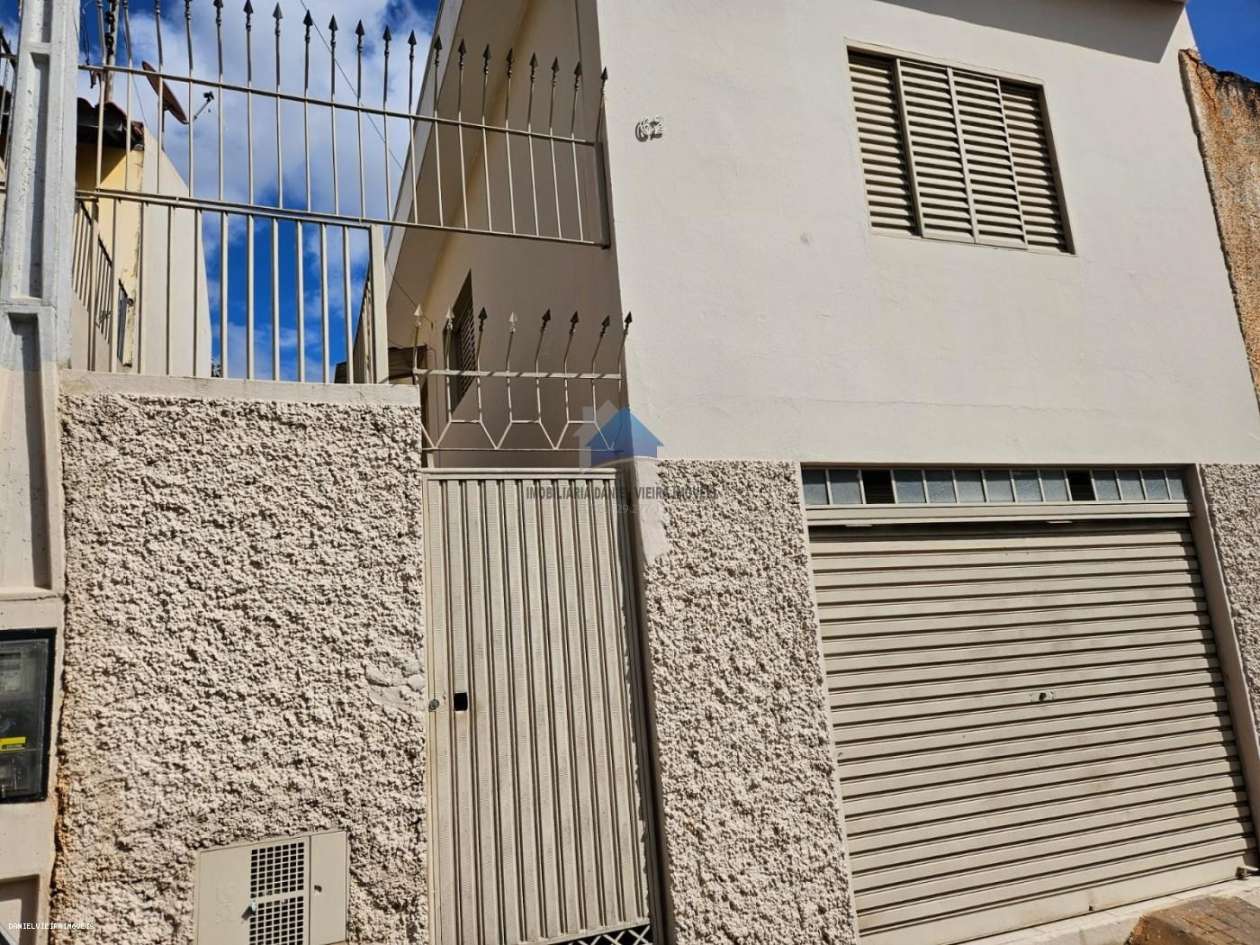 Casa para Loca��o - Tatu�, Centro, 2 dormit&oacute;rios, 1 banheiro, 1 vaga