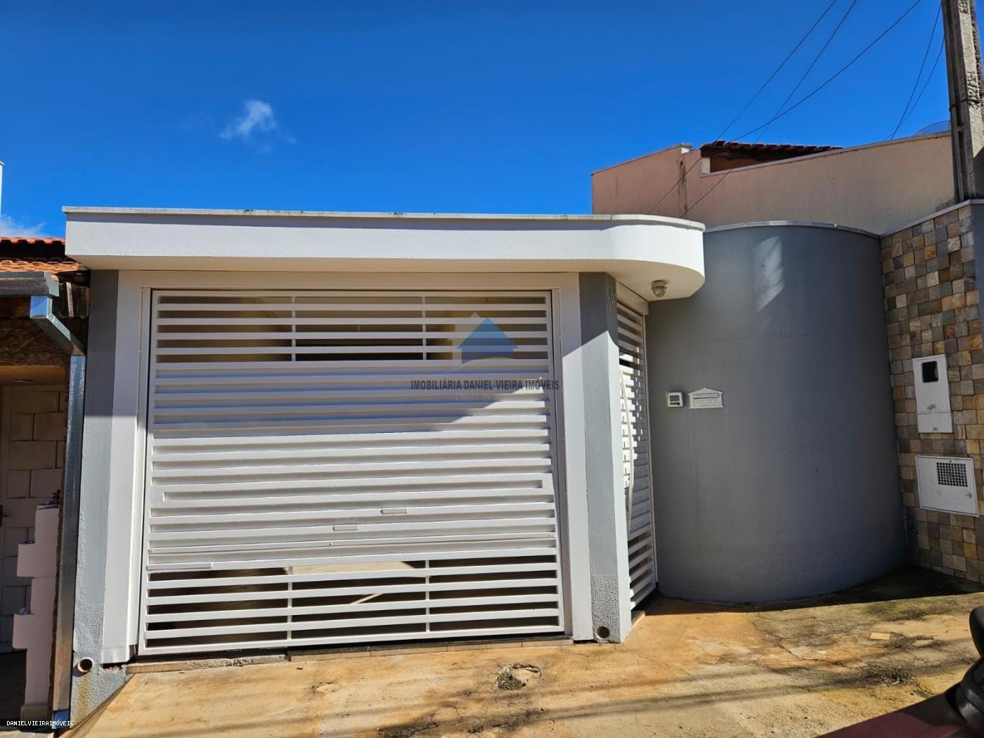 Casa para Loca��o - , Donato Flores, 3 dormit&oacute;rios, 1 banheiro, 1 vaga