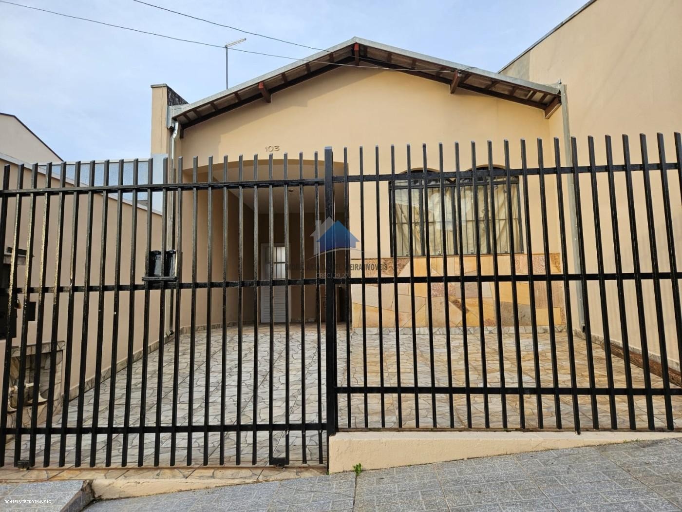 Casa para Loca��o - Tatu�, Centro