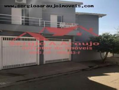 Sobrado para Venda, em , bairro Dr. Laurindo, 3 dormitrios, 1 banheiro, 1 sute, 2 vagas
