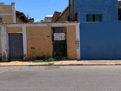 Casa para Venda, em Tatu, bairro Vila So Lzaro, 2 dormitrios, 1 banheiro, 1 vaga